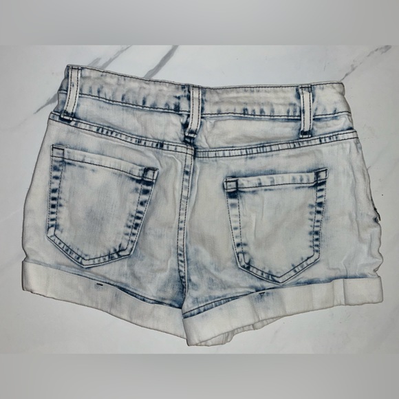 Forever 21 Jean Shorts - Picture 3 of 4